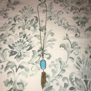 Kendra Scott necklace